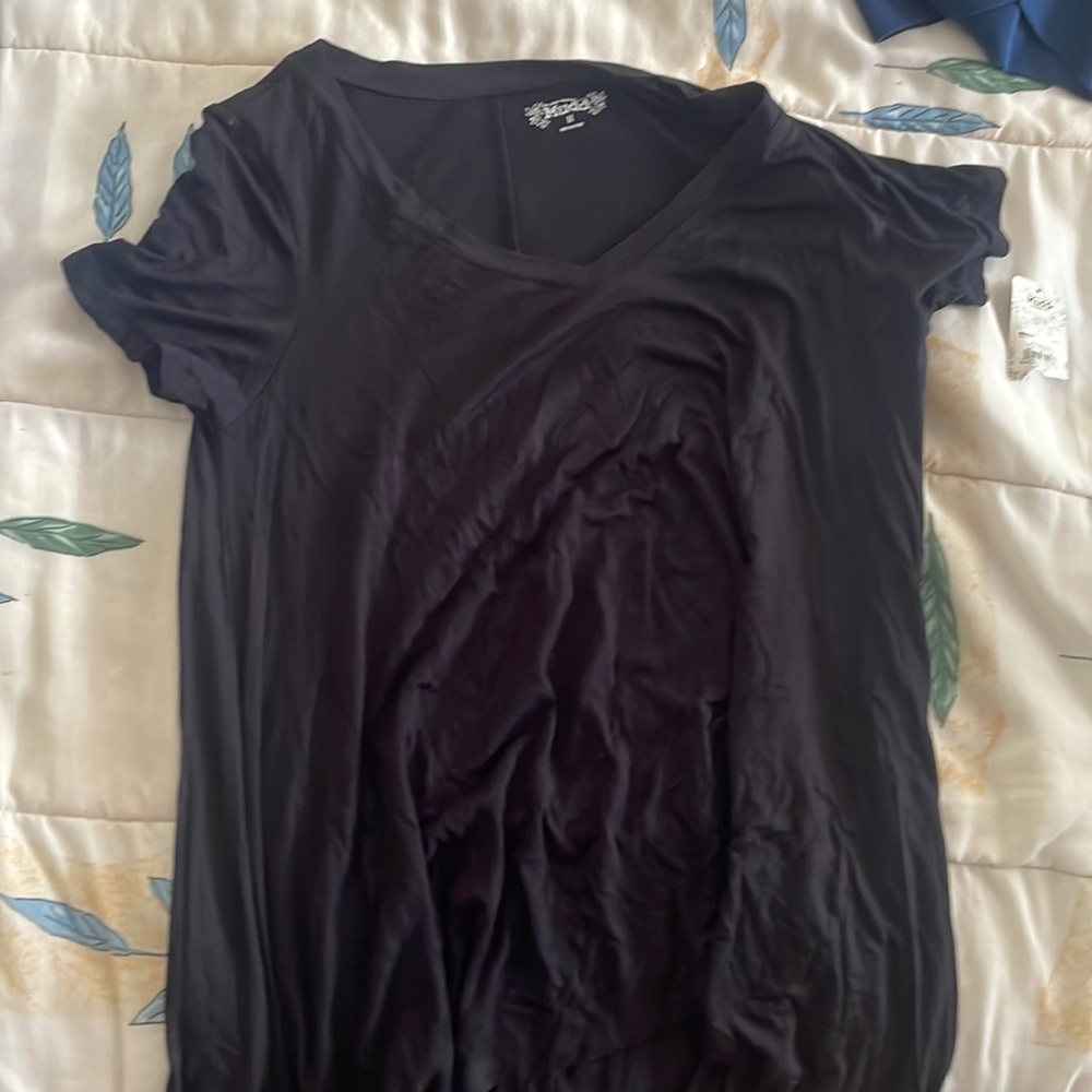 Womens medium brand new black shirt nwt Mudd